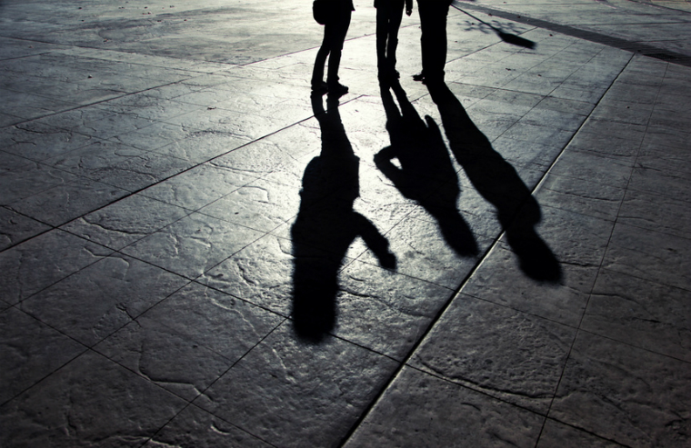 Shadowy figures to illustrate social work and radicalisation – addressing policy and practice dilemmas