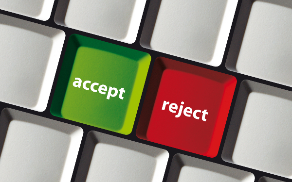 Computer keys, two of which are marked 'accept' and 'reject